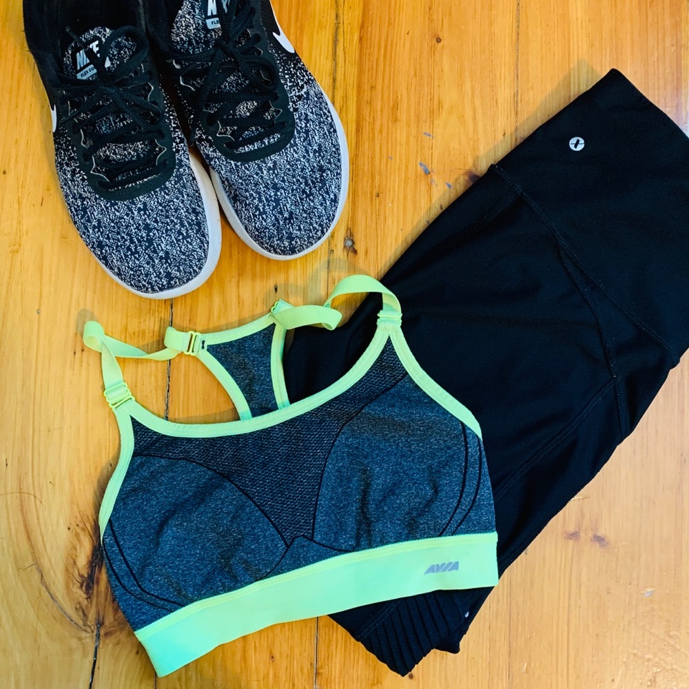 Neon/black sports bra!